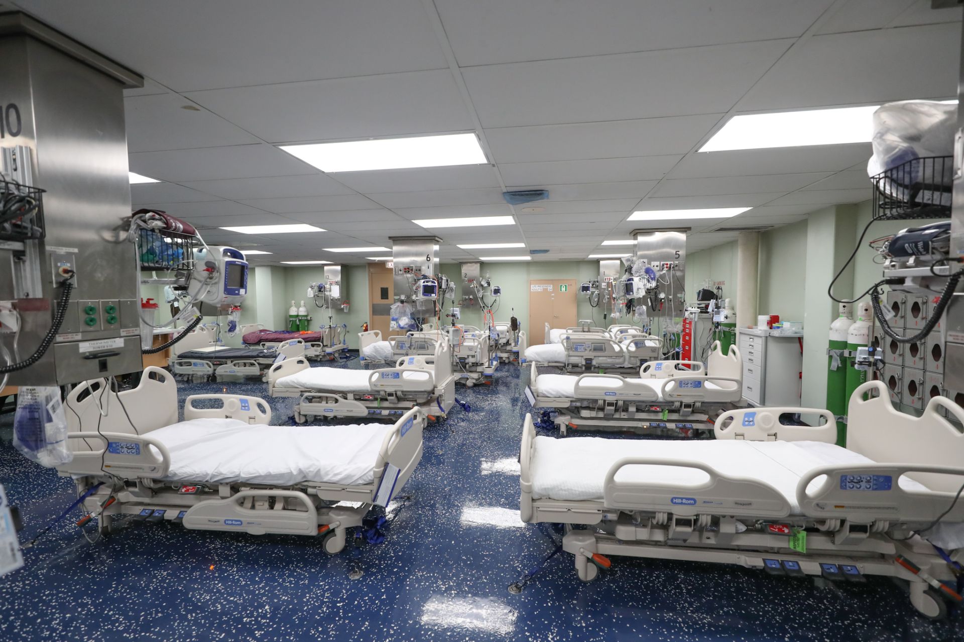  安慰號上的病房擁有與陸上大型綜合醫院相同的完善設施。（取自美國海軍官網）