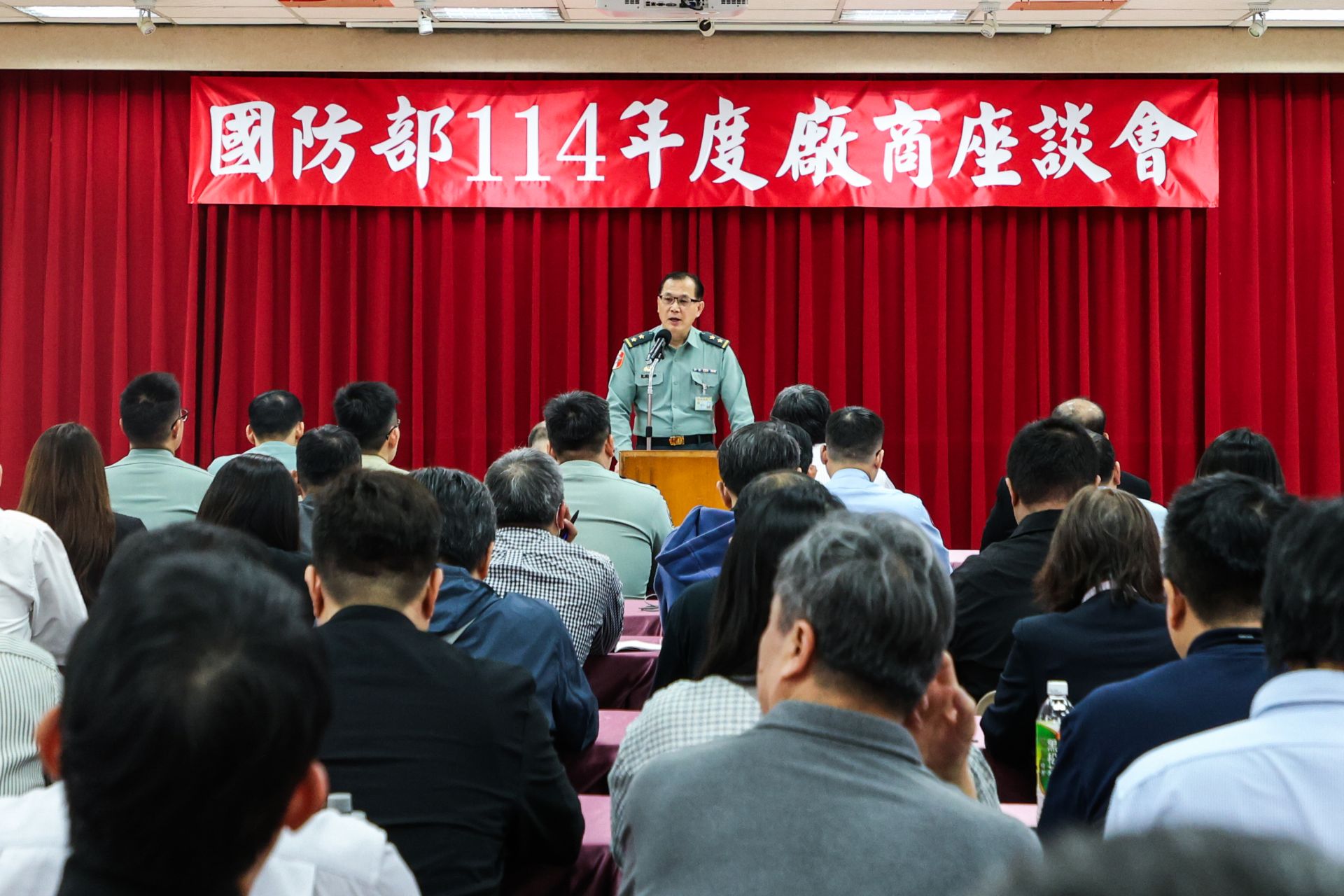 國防部舉辦廠商座談會，期消弭潛在國安威脅，建立自主國防能量。（記者連琳攝）