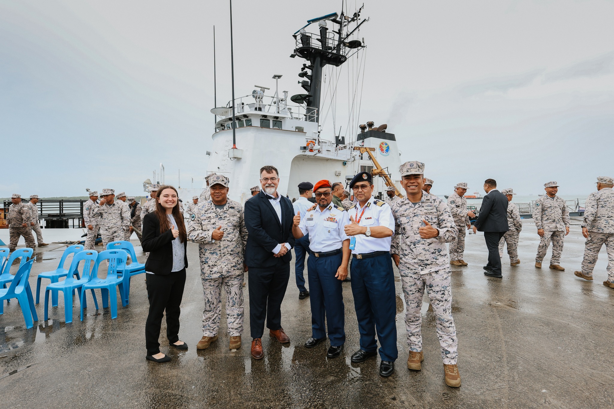  美馬官方代表出席「本達哈拉號」接收典禮，展現深化防務合作決心。（取自美國駐吉隆坡大使館臉書）