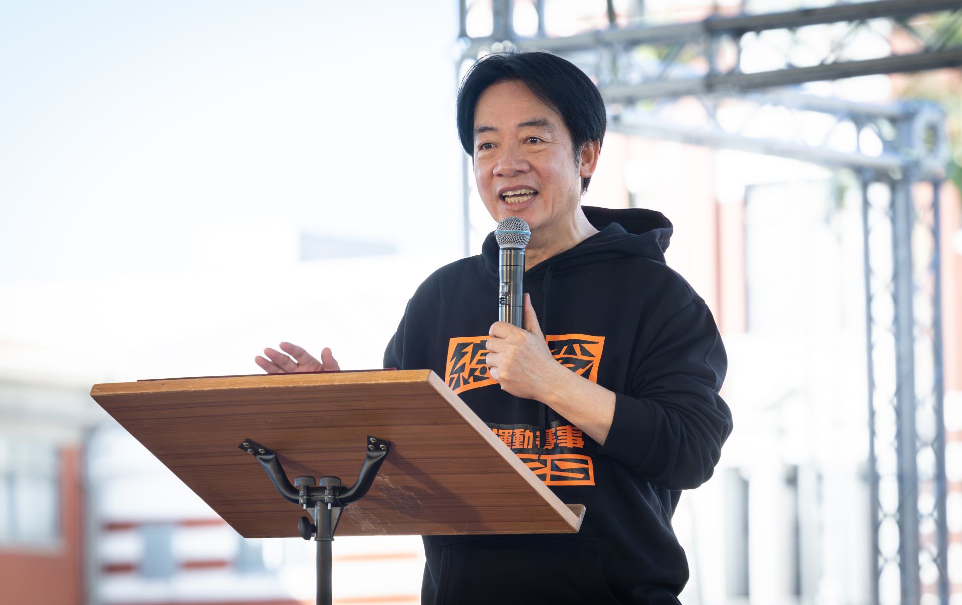 賴總統表示，政府推廣街舞、鼓勵創作，歡迎全國舞者齊聚凱達格蘭大道參賽，也象徵將政治場域轉化為全民共享的運動舞臺。（總統府提供）