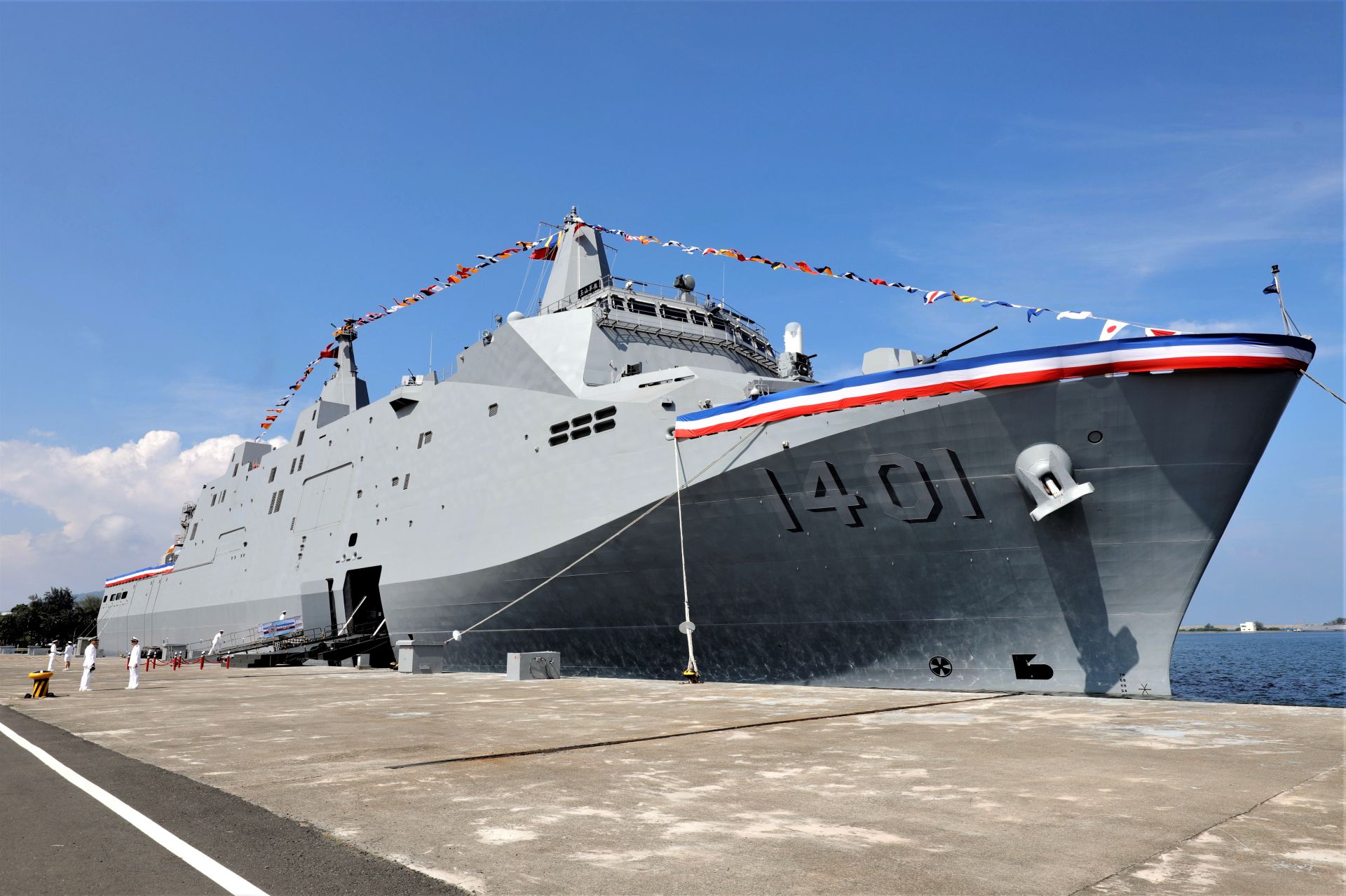 「114年國防知性之旅活動」將於11月22日登場，民眾可登上玉山軍艦一睹風采。（本報資料照片）