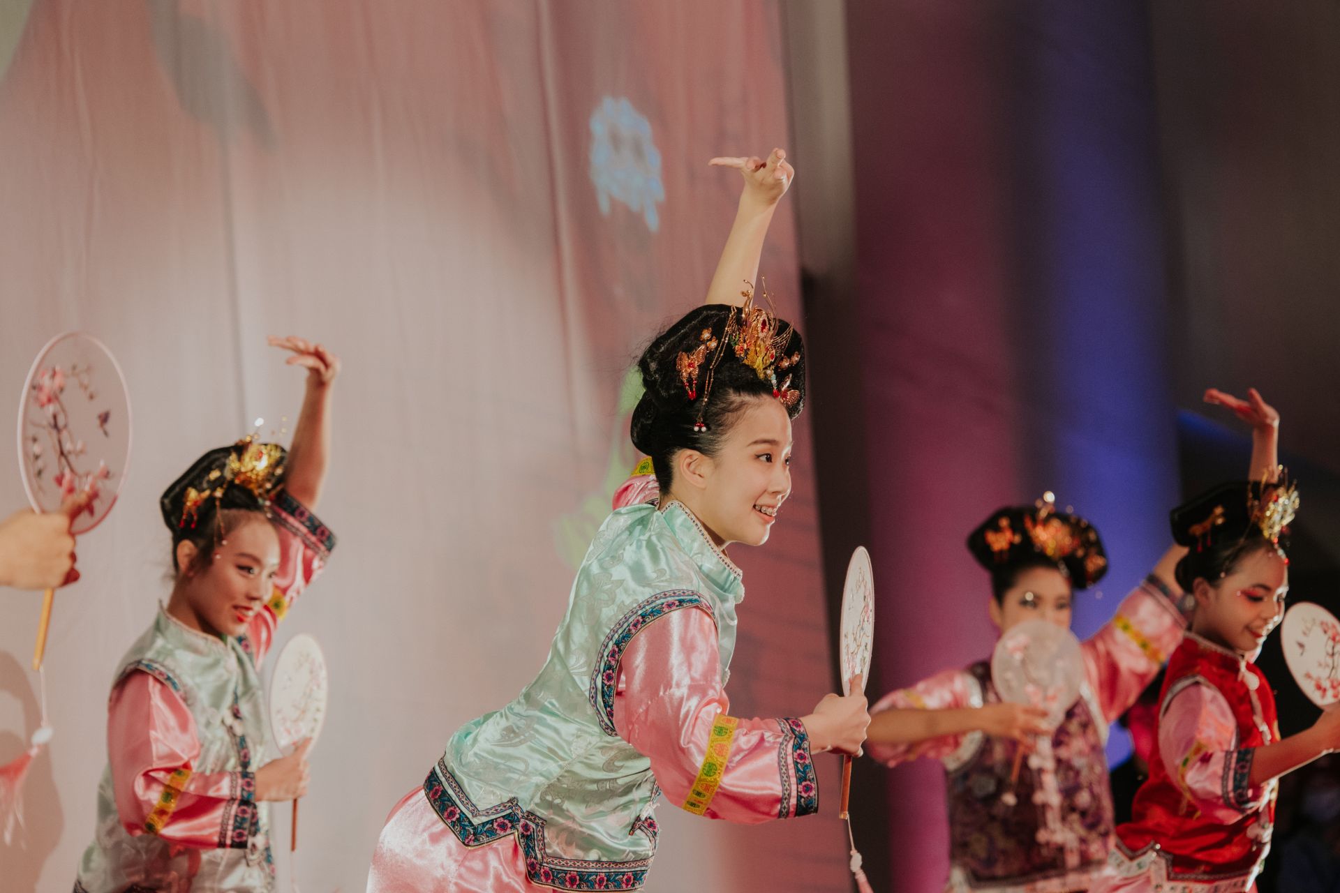 「故宮之夜－嗨翻故宮100+」星光派對安排音樂舞蹈展演，打造視覺與聽覺兼具的藝術饗宴。（國立故宮博物院提供）