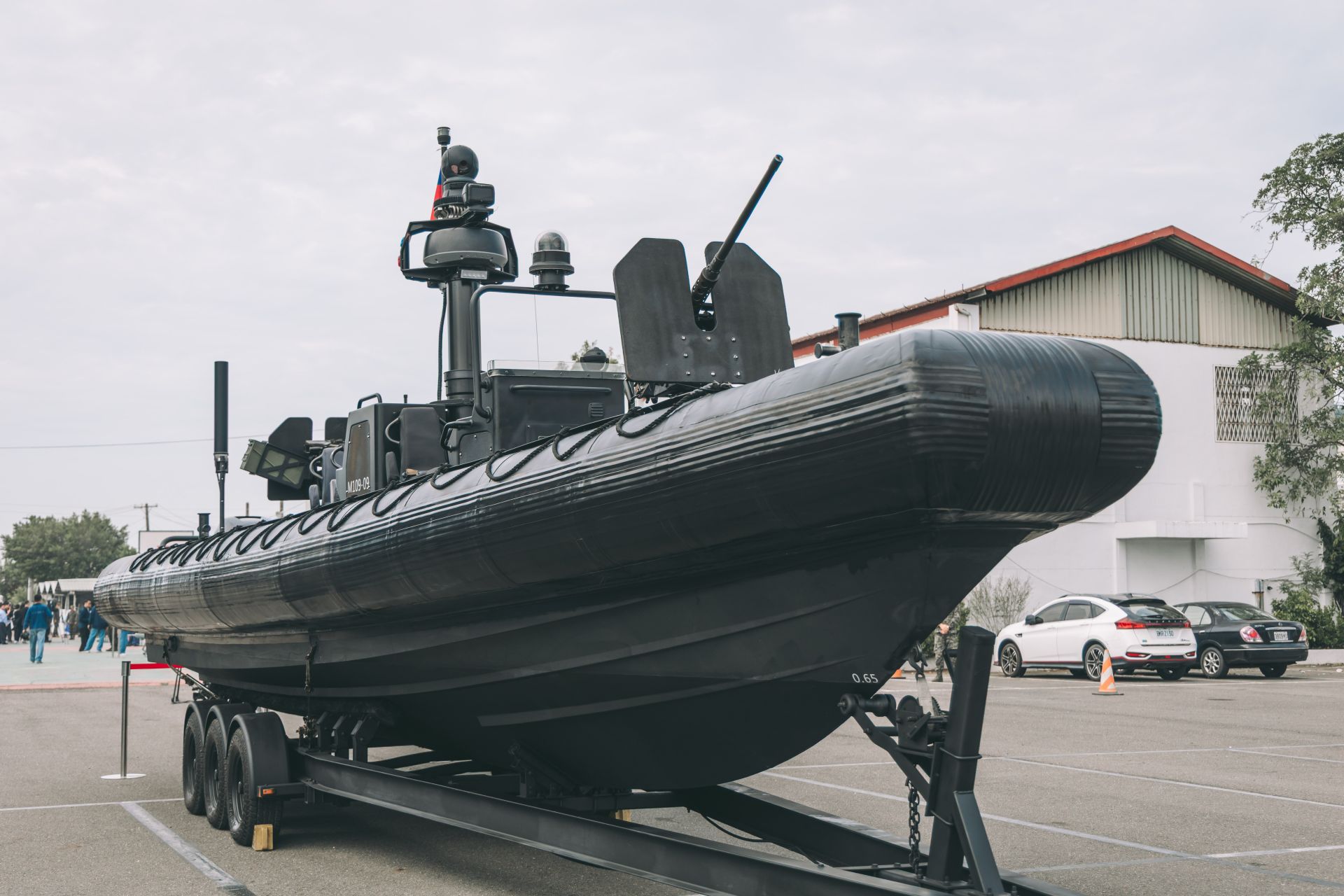 M109突擊艇，可執行快速反應、滲透突擊等任務。（記者陳彥陵攝）