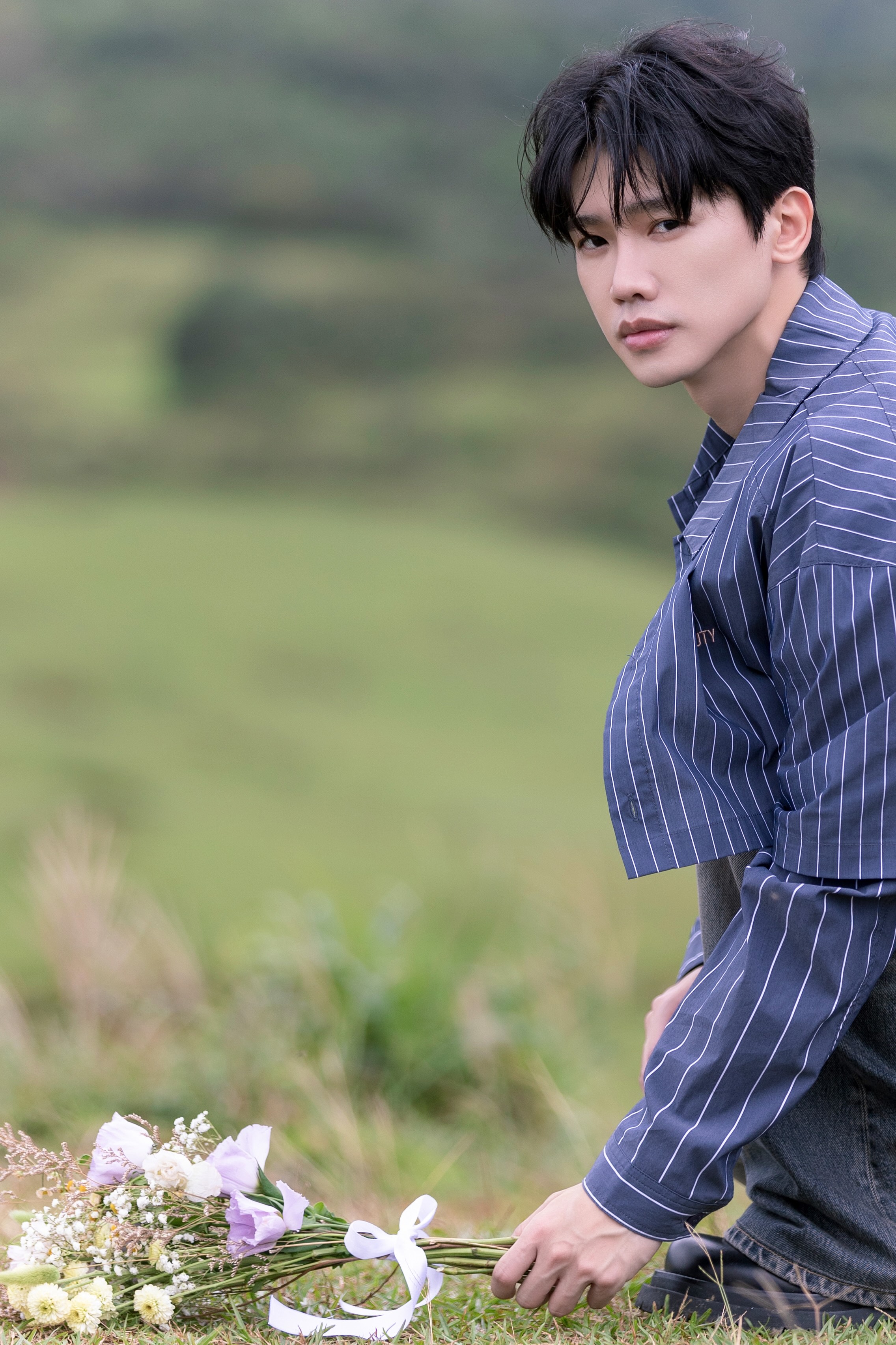 洪言翔10年後回歸歌手身分，首支全創作單曲「我不再是你依賴」正式上線。（抓馬文化提供）