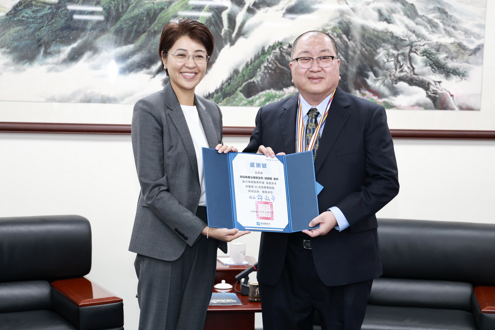 鹿谷鄉衛生所主任胡錫鰹醫師。（南投縣政府提供）