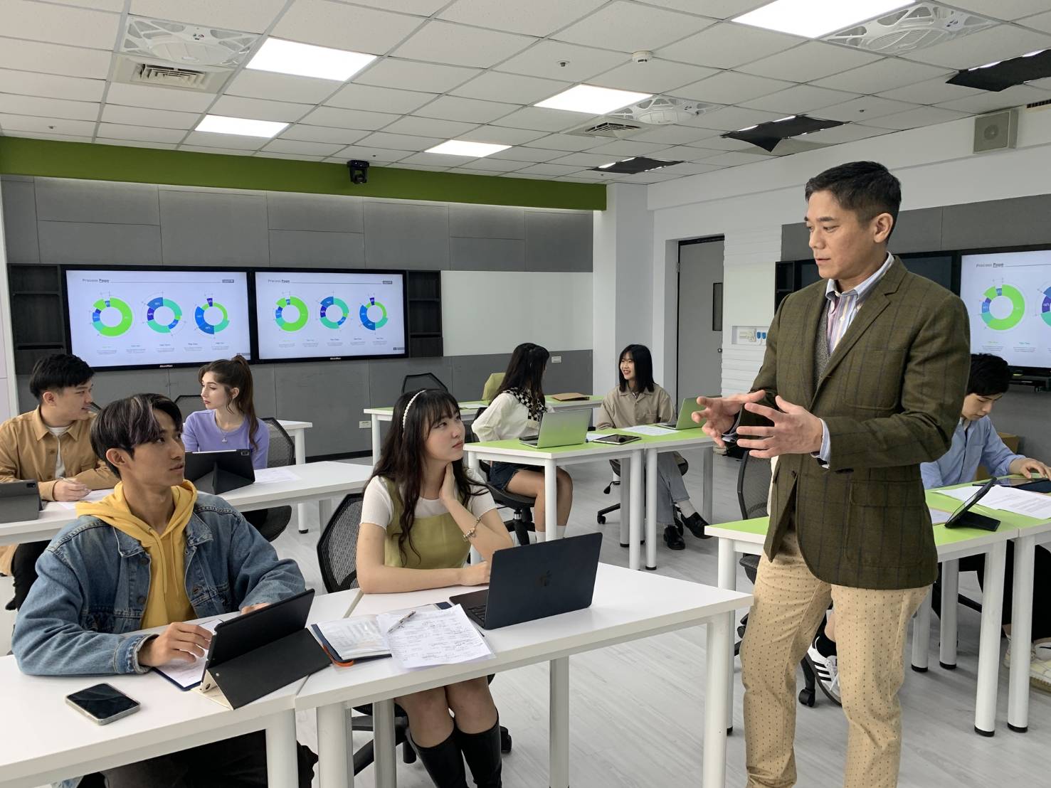 教育部第12屆「全國傑出通識教育教師獎」即起開放各校推薦，圖為元智大學課程教學。（元智大學提供）