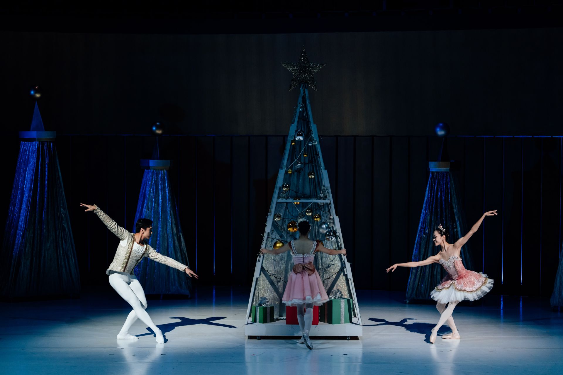 《遇見胡桃鉗的女孩》音樂芭蕾劇場第3部曲，將歐洲百年經典《胡桃鉗》與臺灣孩子的成長經歷融合。（衛武營提供）