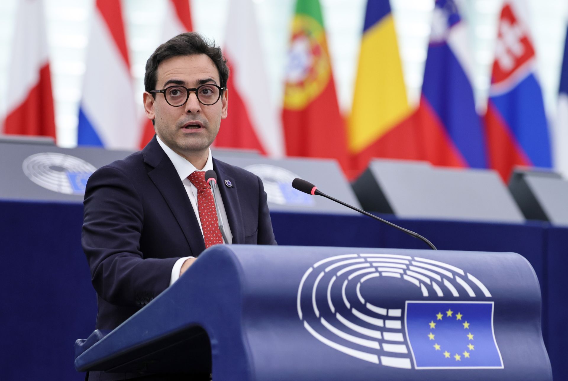 塞儒內直言受夠中共的稀土「勒索」，表示歐盟正在制定擺脫對「中」依賴的計畫。（達志影像／歐新社資料照片）