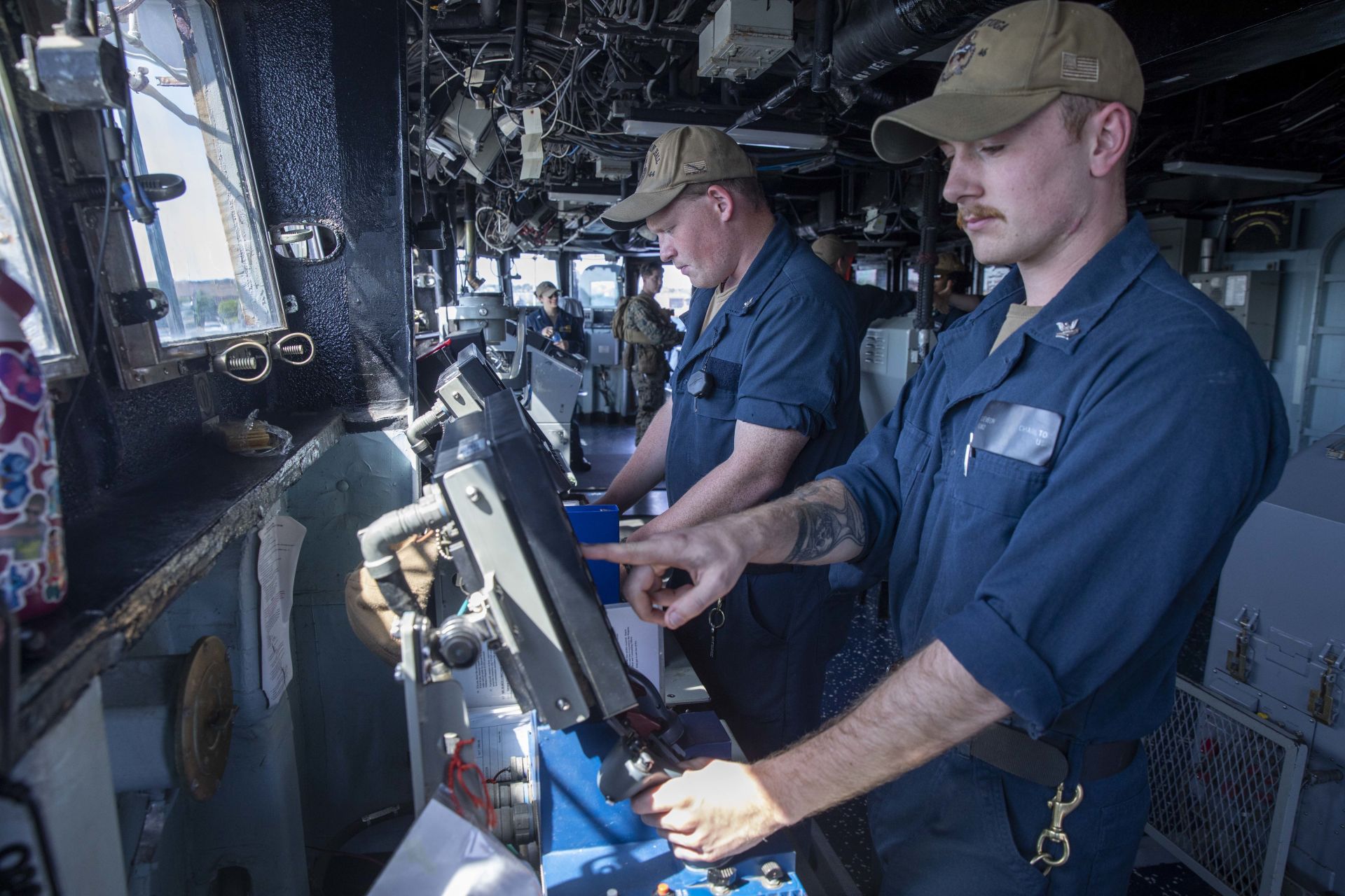 第6艦隊的許多艦艇並不固定編制，而是在大西洋艦隊管轄下統籌調配，自2010年起，平時約保持艦艇40至50艘，飛機和直升機175架，海軍和陸戰隊官兵2.1萬人的編制。（取自美國第6艦隊flickr）