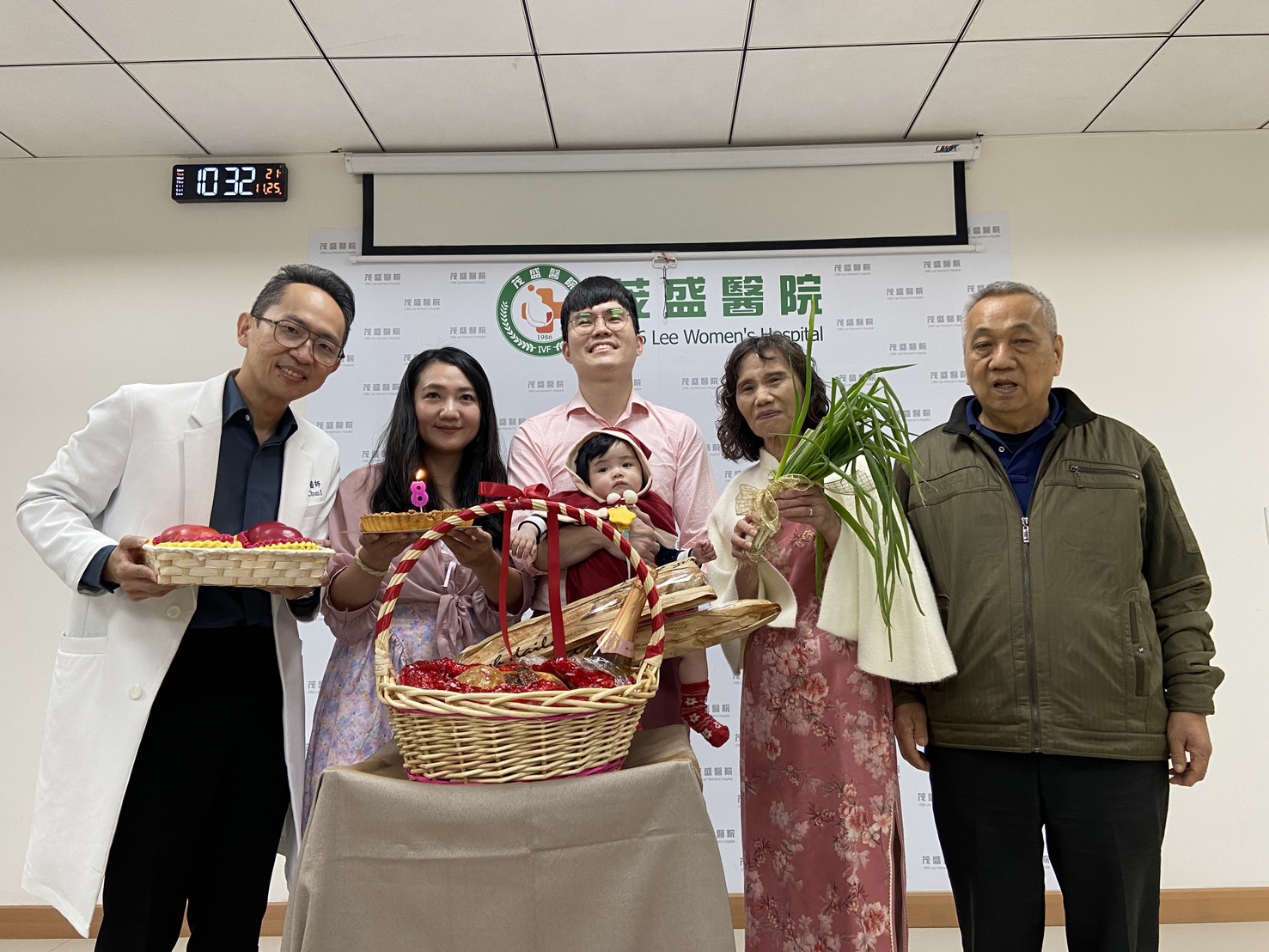 44歲工程師順利求子到院表達謝意。（記者蕭宇廷攝）