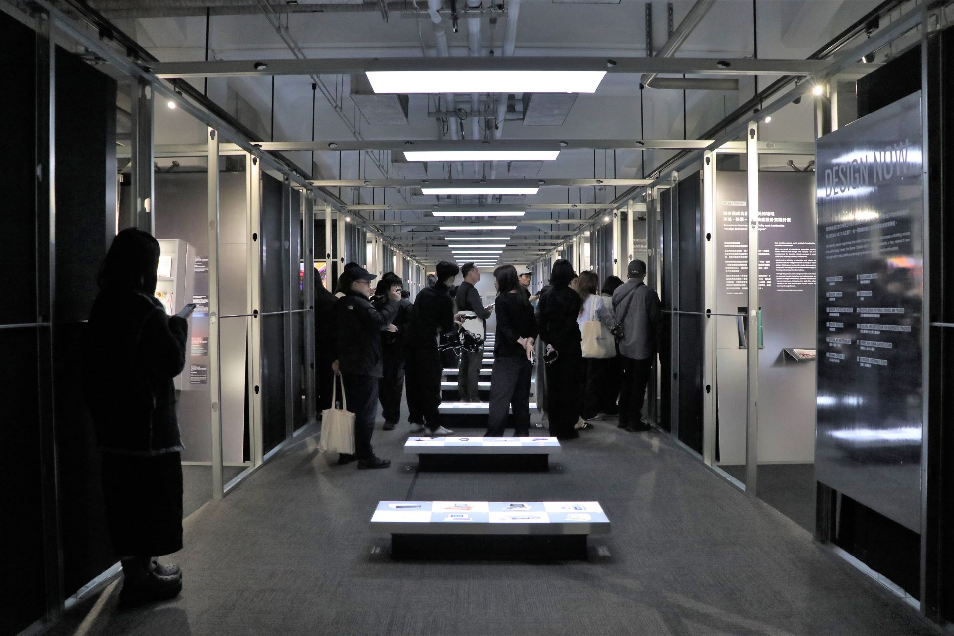 「2025台灣設計週」明（29）日起至12月7日在松山文創園區登場，其中，主題展匯聚31組團隊，集結27件國內外設計案例作品。（記者劉昕翊攝）