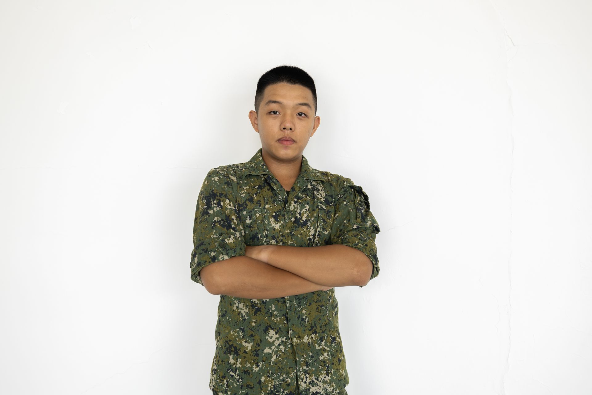 管理學院法律學系學生鄒俊宥。（記者林睿奕攝）