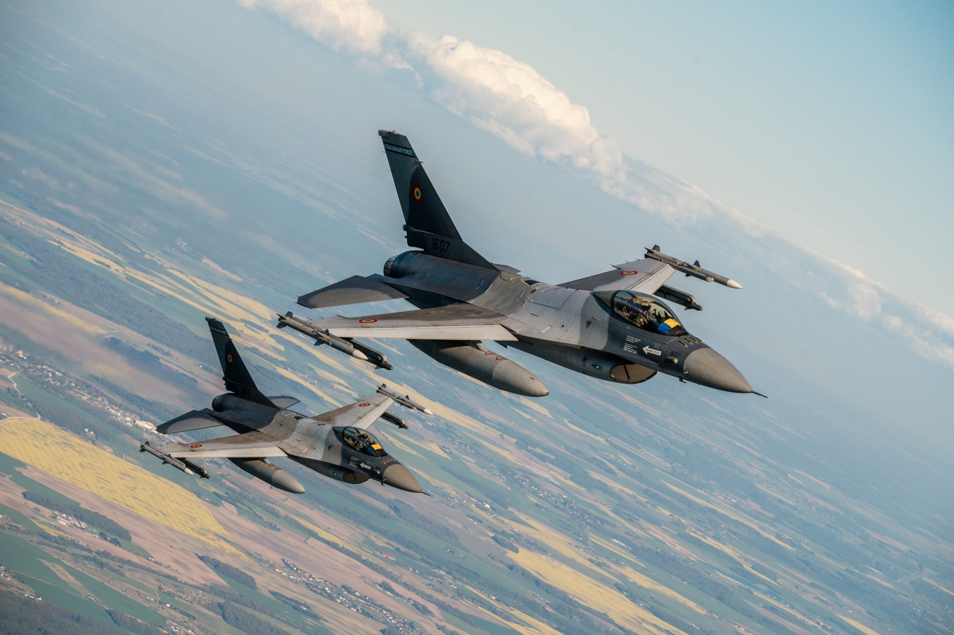 羅馬尼亞領空遭俄國無人機闖入，為此羅國空軍出動F-16戰機應對。（取自羅馬尼亞國防部「X」帳號）