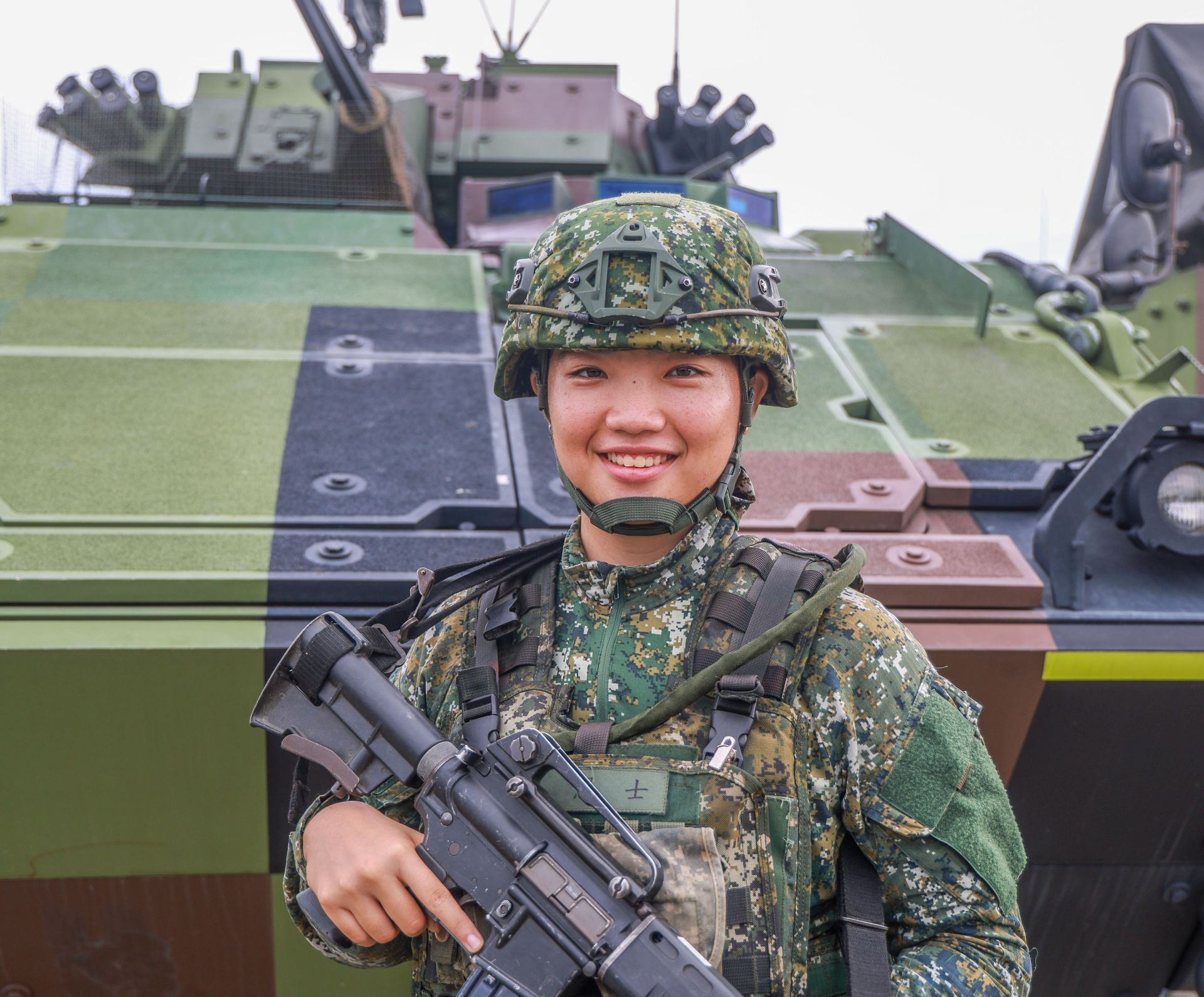 333旅聯兵3營機步1連甲駕士陳衣樺中士。（記者葉軒瑜攝）