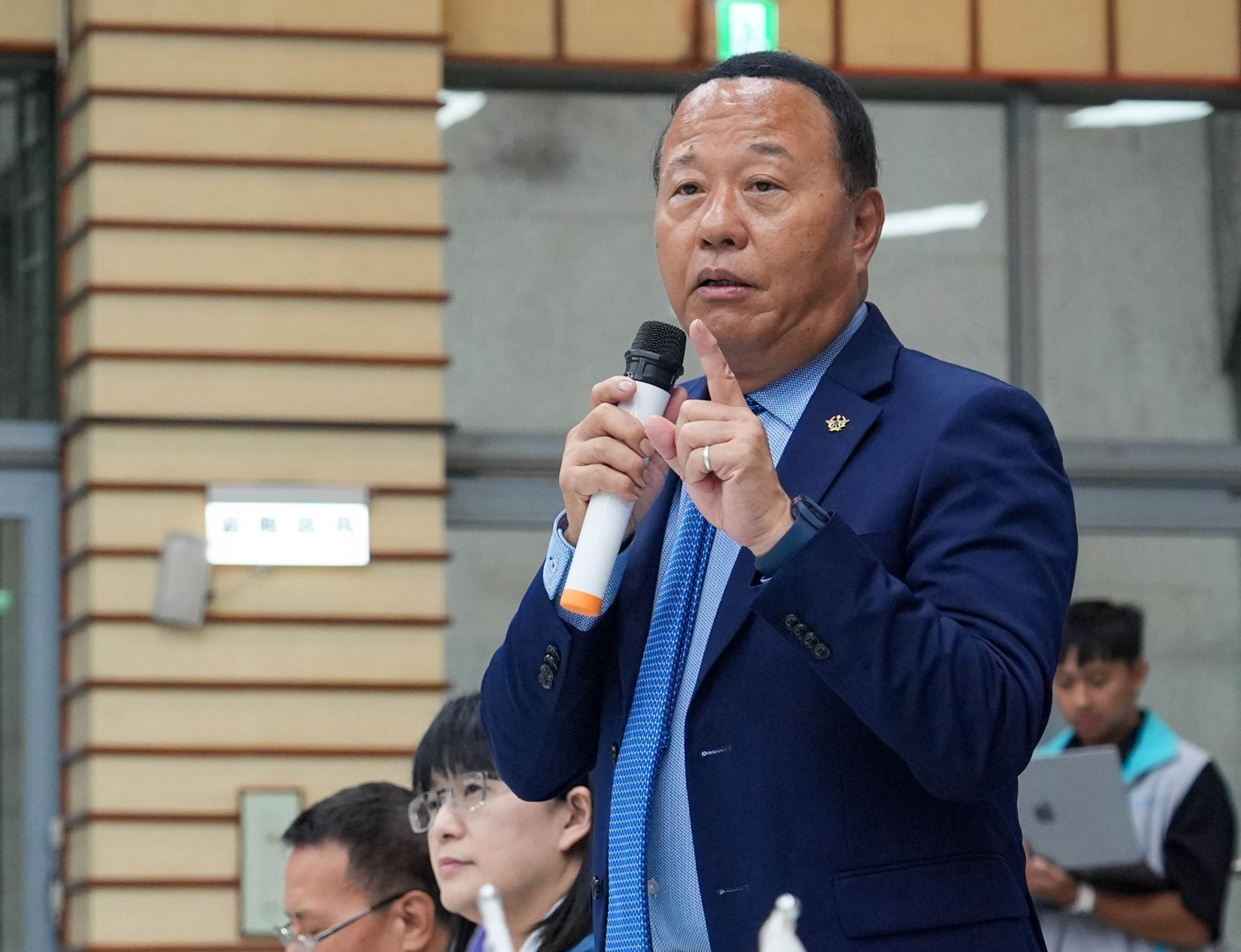 柏副部長肯定新竹市府打造宜居環境與建構友善社會的亮眼成績。（軍聞社記者侯凱議攝）