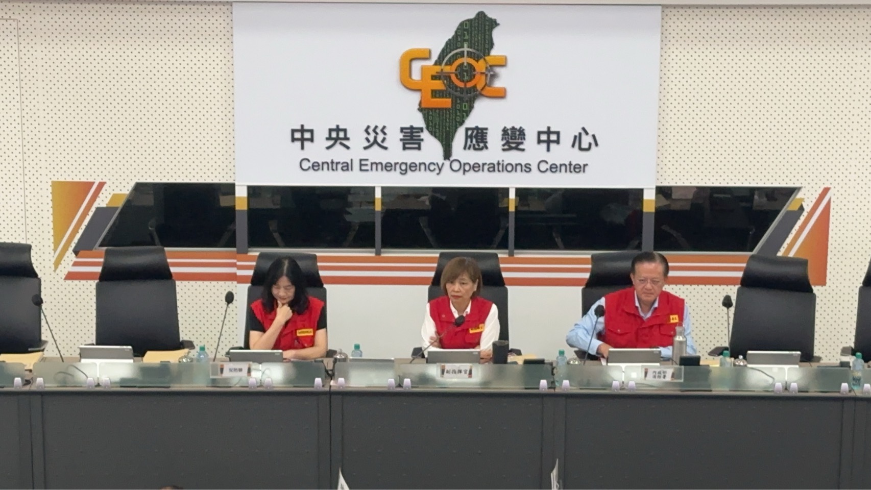 中央災害應變中心指出，在災區各村里清淤方面，請環境部與花蓮縣政府盤點需清理戶數較多的村落，以中秋連假前完成重點工作為目標。（經濟部提供）