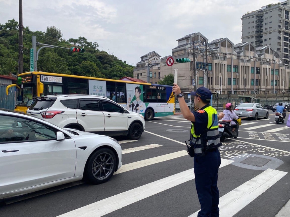 中秋、國慶連續假期 ，警政署將全力維護交通安全順暢。（圖由警政署提供）