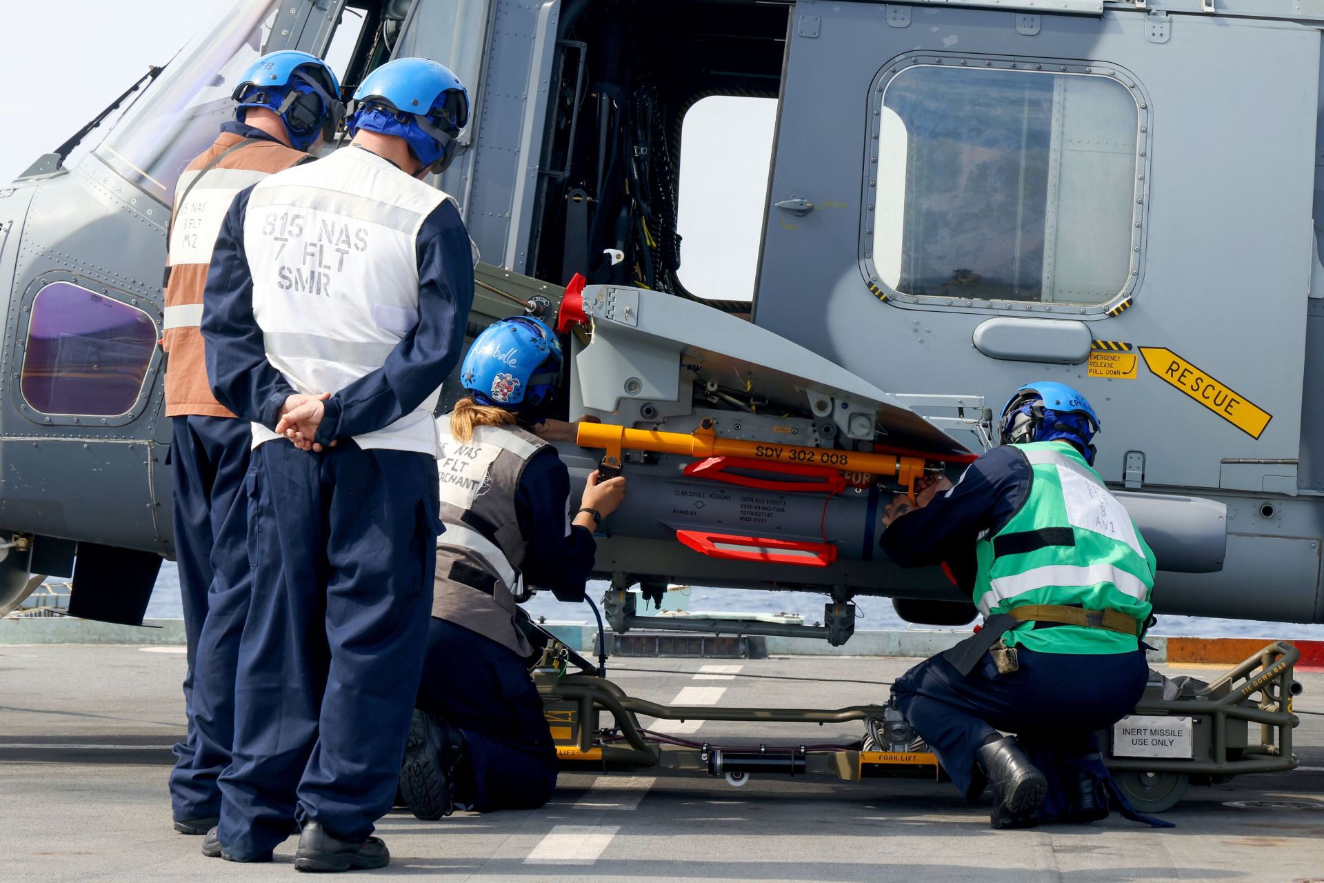  「野貓」可掛載4枚「海毒液」執行任務，有效應對水面與岸際目標。（取自英國皇家海軍「X」帳號）