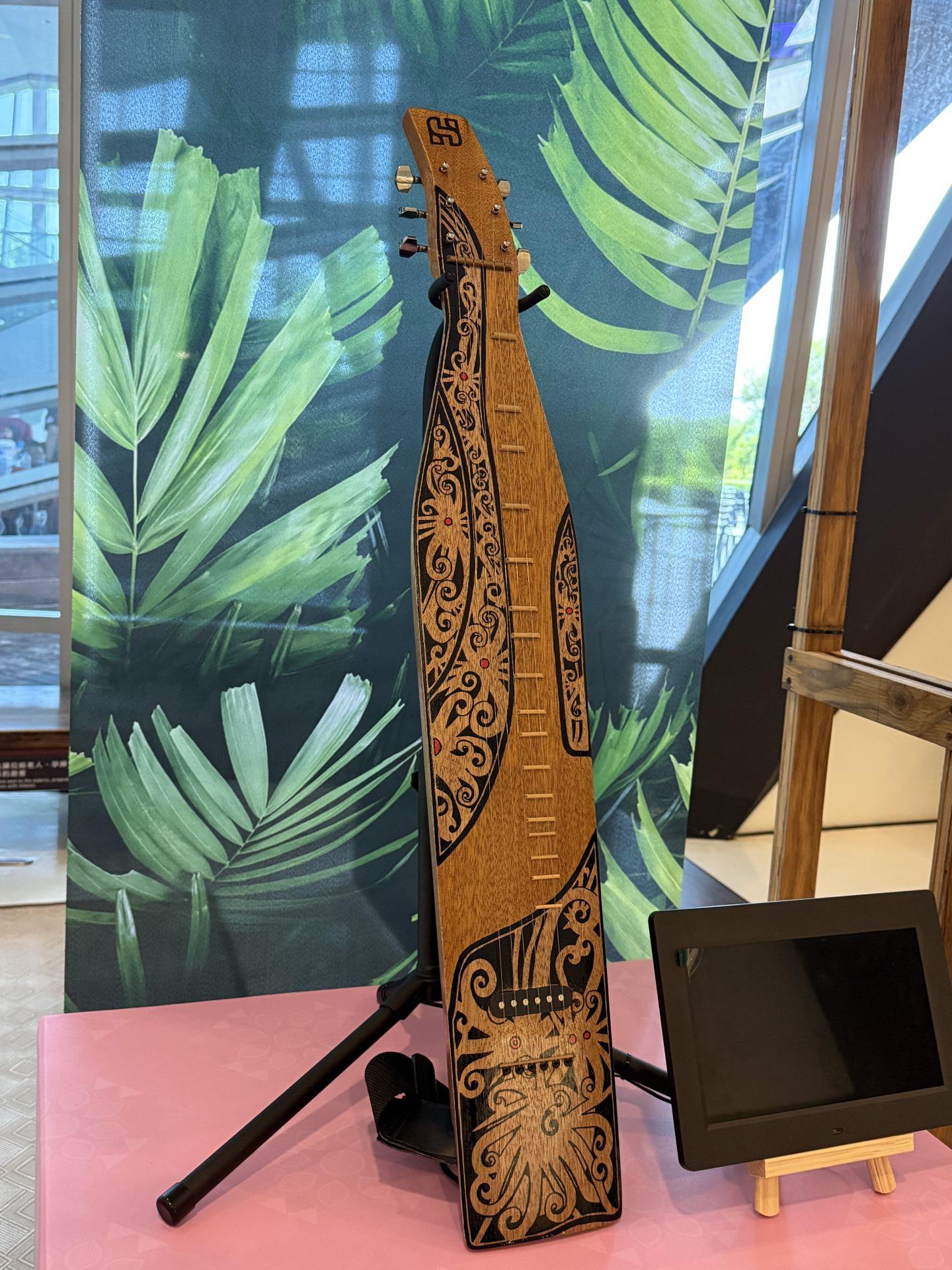 _音色優美的沙貝琴（Sape