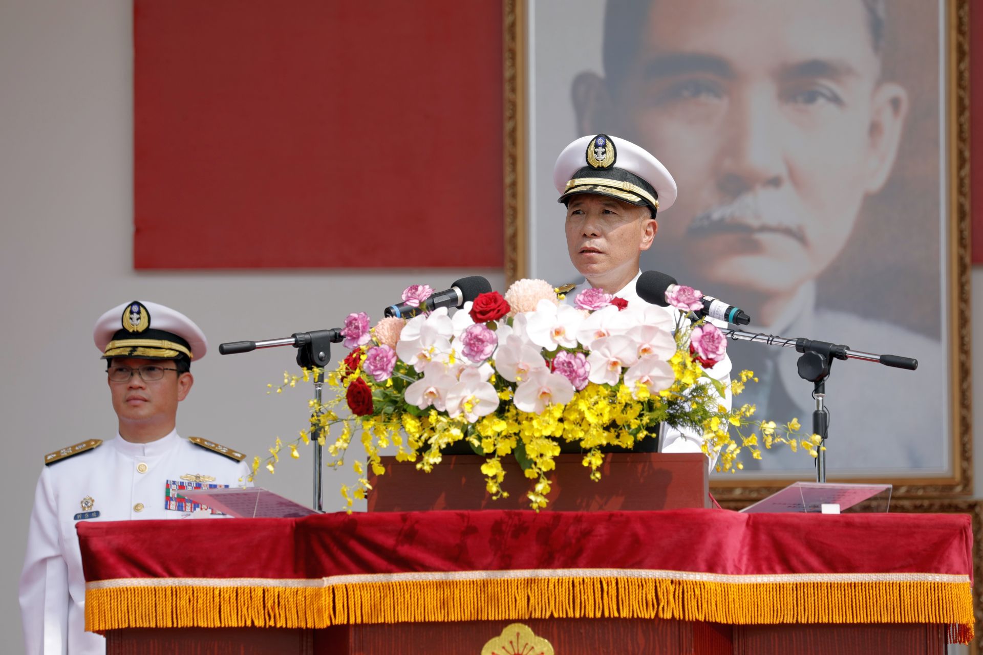 梅總長期許海官師生肩負起「後起有責，發揚光大」的重任。（記者孫建屏攝）