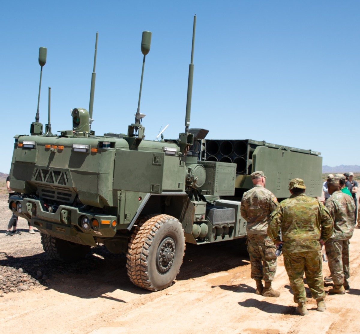  「黑鬍子」未來可望與「海馬士」發射車和「通用自主多領域發射車」整合，提升美方機動部署能量。圖為先前進行測試的「CAML」。（取自美國陸軍網站）