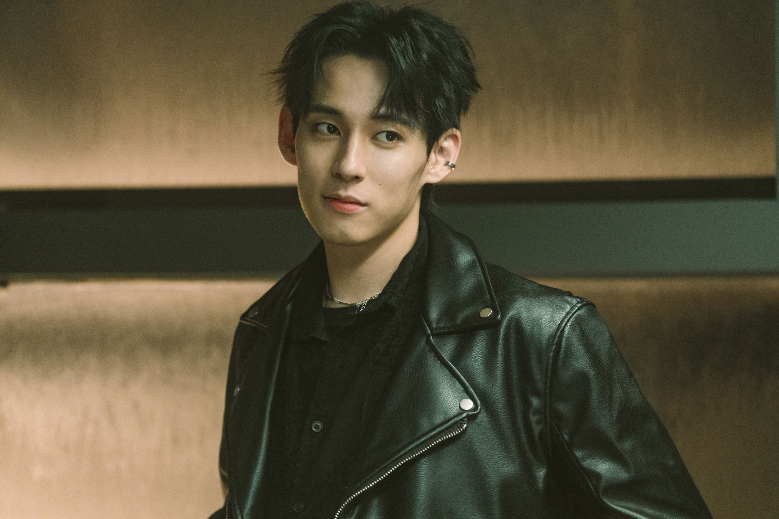 徐鈞浩演出公視新創電影《翌日》魔鬼特訓圓偶像夢。（公視提供）