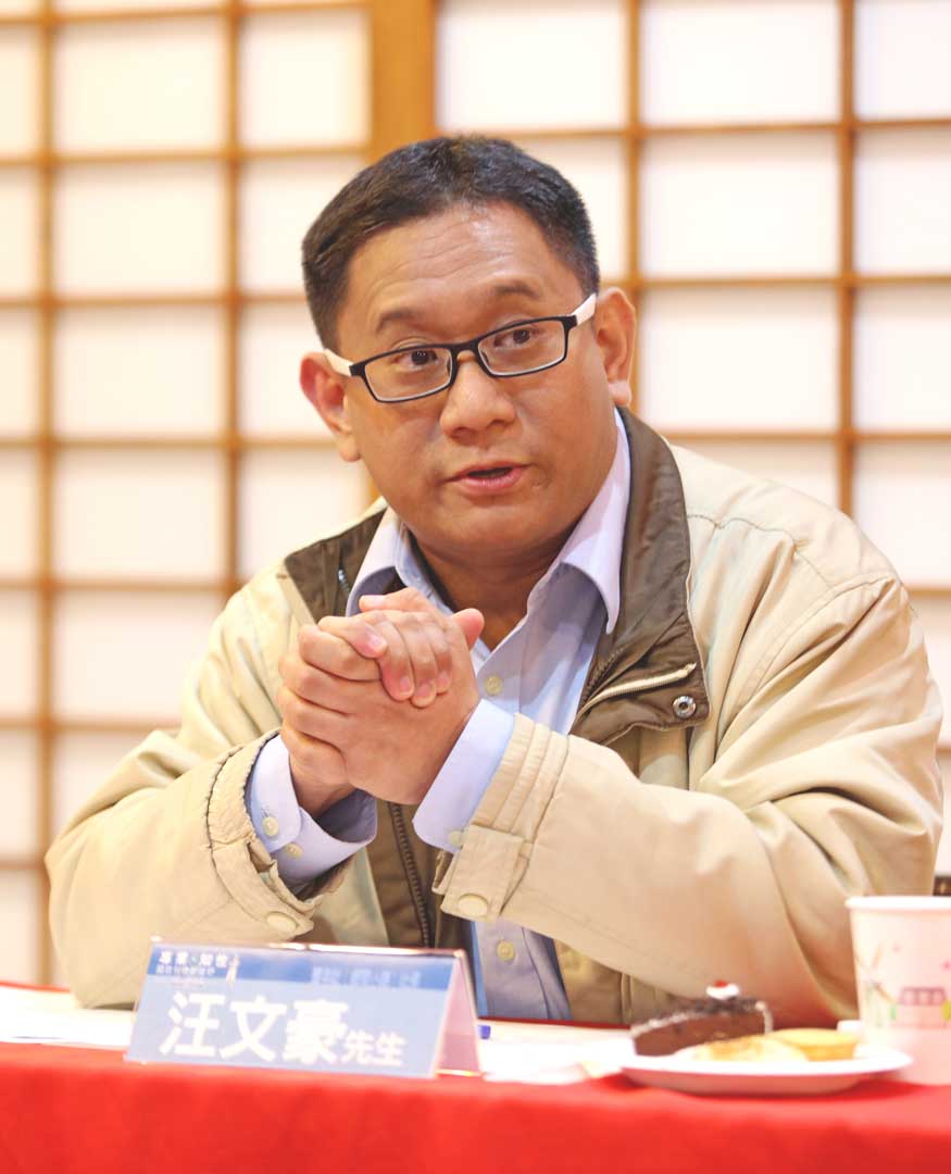 豐年社社長汪文豪表示，分享社群媒體和整合行銷，可拉近與讀者之間的距離。
