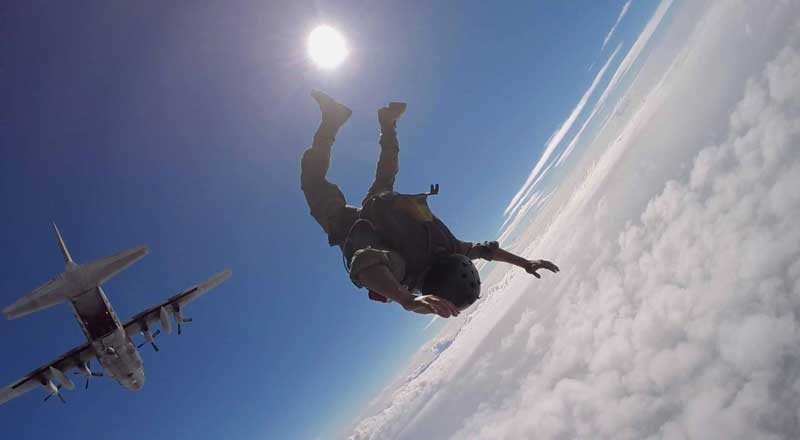 楊守義在拍攝過程中，感受到官兵在訓練上的嚴格要求，另外，袍澤之情、相互鼓勵，更令他印象深刻。