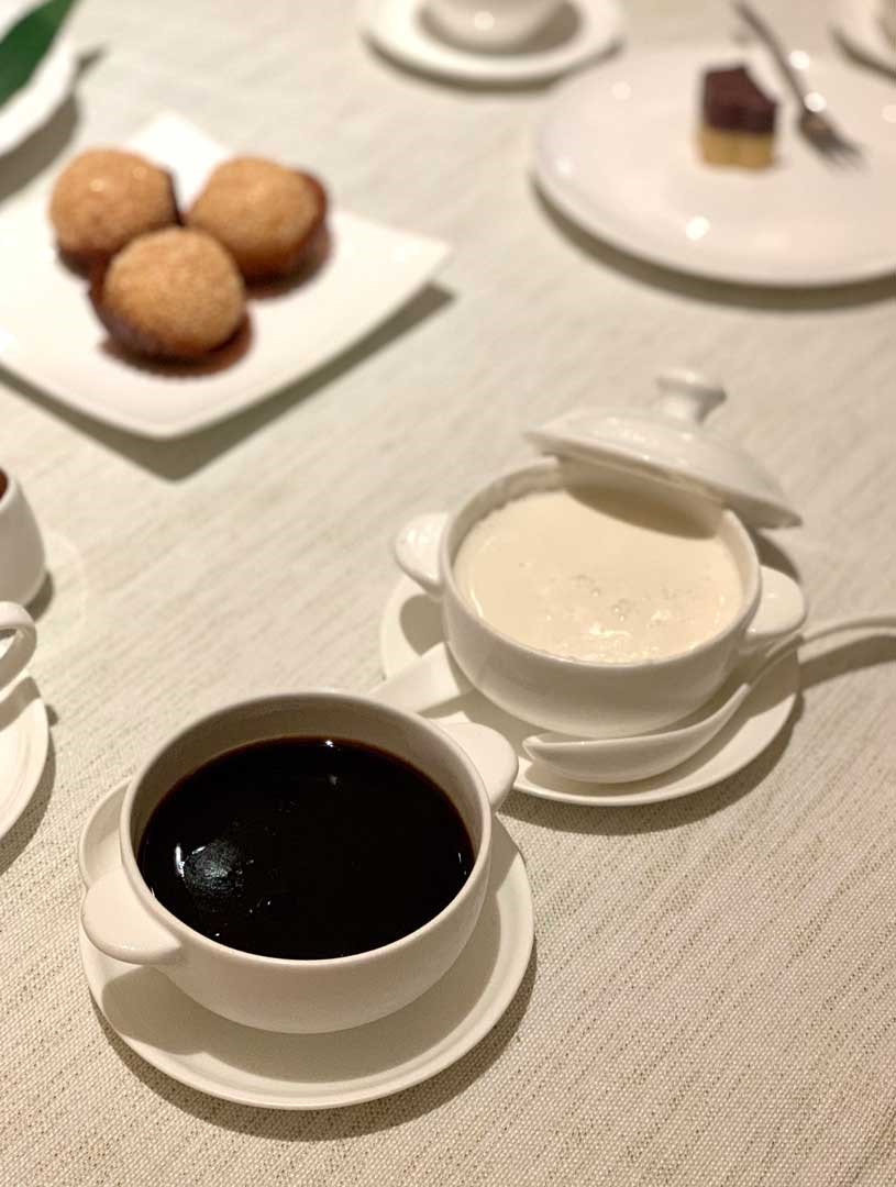 寧心安神的龜苓膏與杏仁茶都是抵抗秋老虎的妙方。