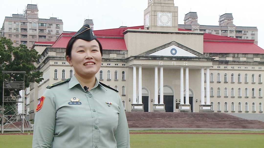 陸軍官校蘇璁璿中尉