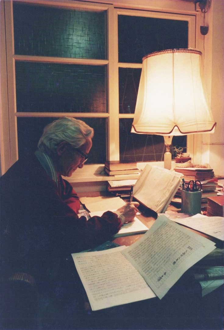 愛好文學勤於寫作的朱西甯，著作成果豐碩，為臺灣文壇上蜚聲海內外的著名作家。