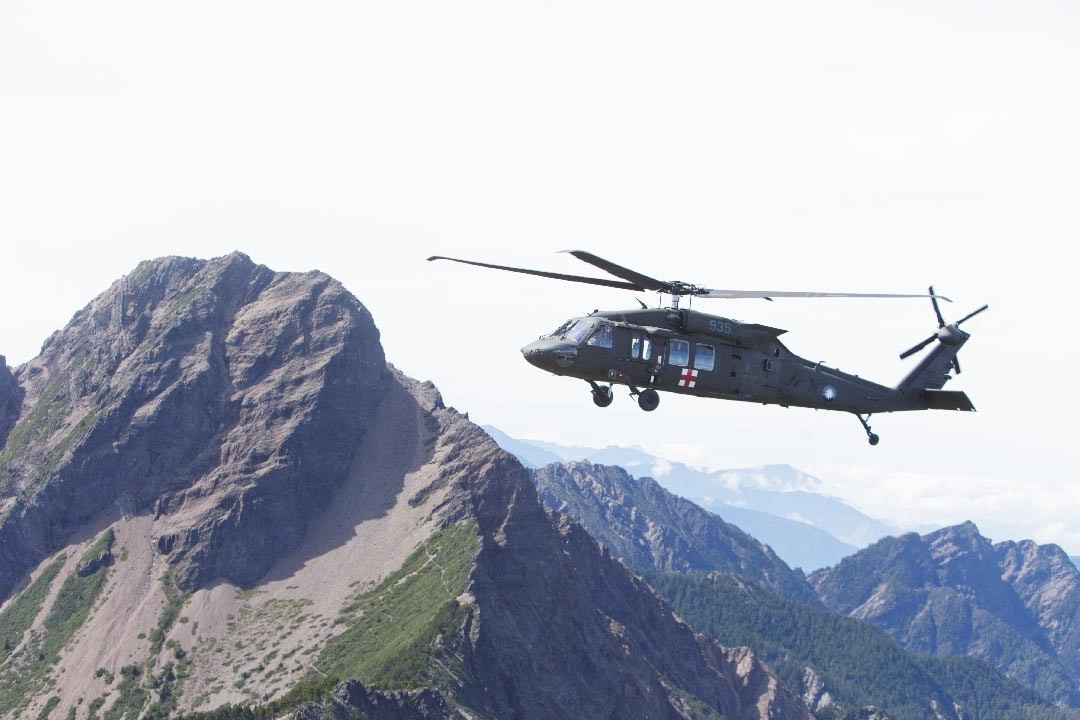 空軍救護隊秉持著「人命關天，救人為先」的信念，展現守護國人的堅定決心。