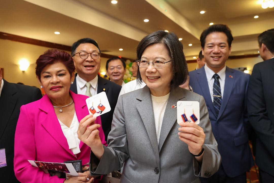 蔡總統出席貝里斯「婦女賦權計畫成果展」，鞏固與邦交國的深厚情誼。