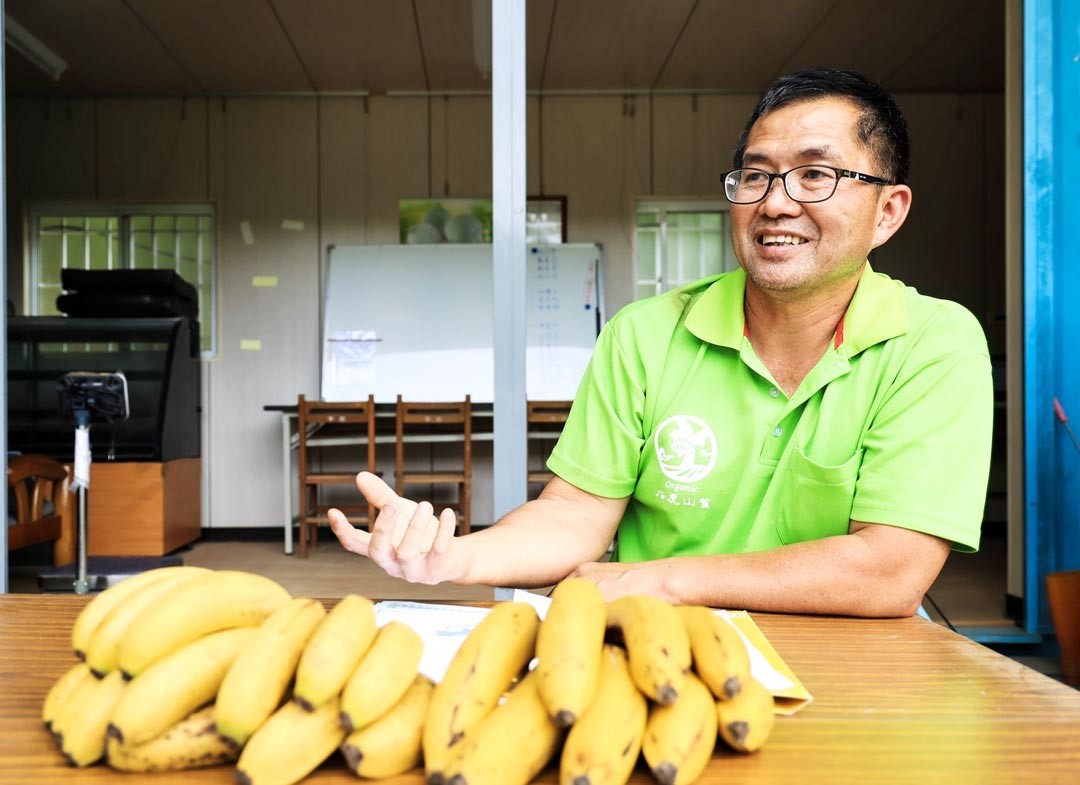 劉晃賓堅持自己要用20年的歲月，揮汗耕耘當友善土地的農夫。