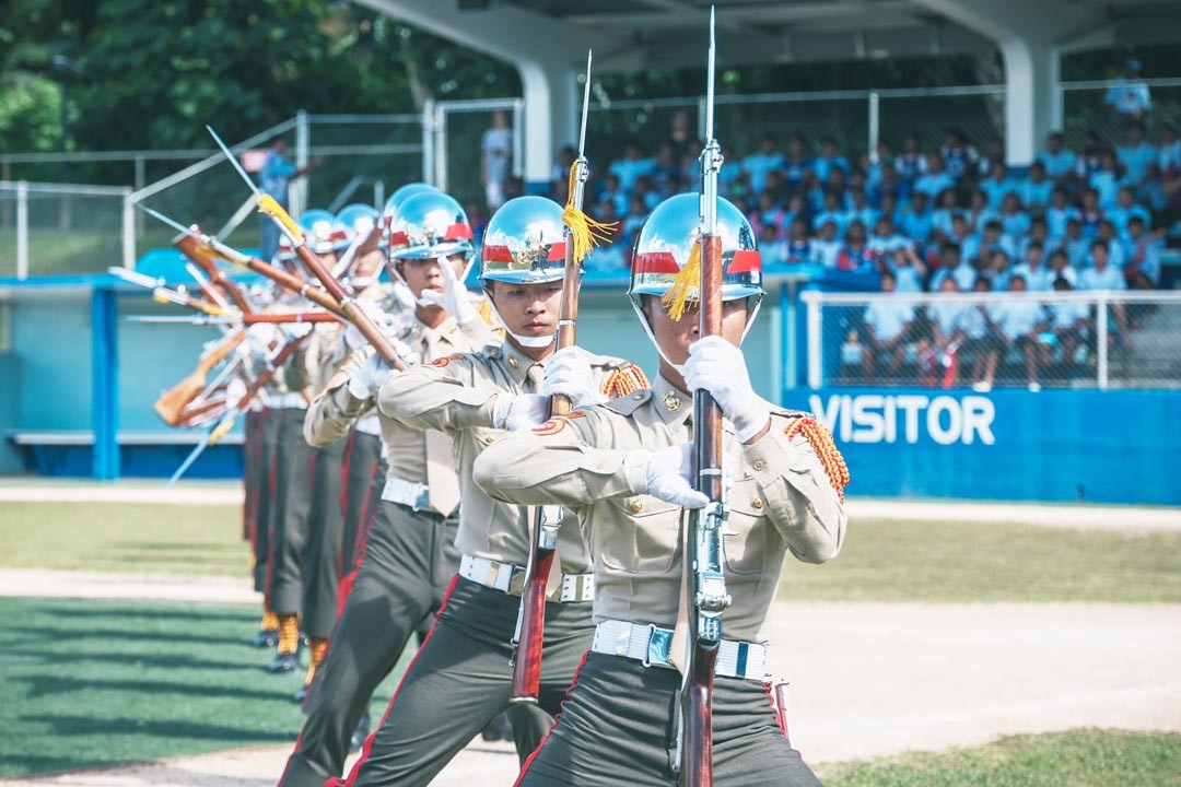 陸戰儀隊帶來整齊劃一的槍法。