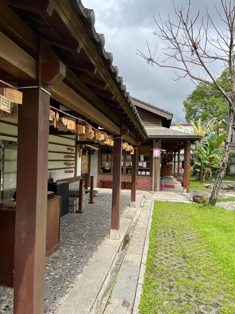 滿滿的許願繪馬，願神明實現願望。