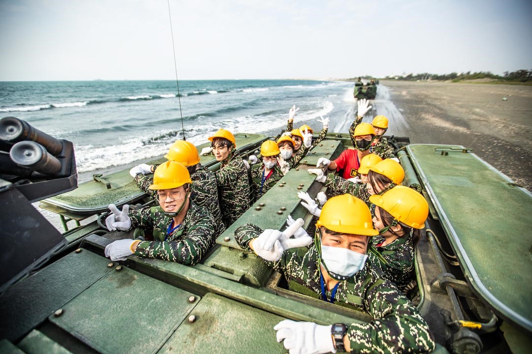 寒戰營豐富課程，讓學員感受國軍精實戰力。