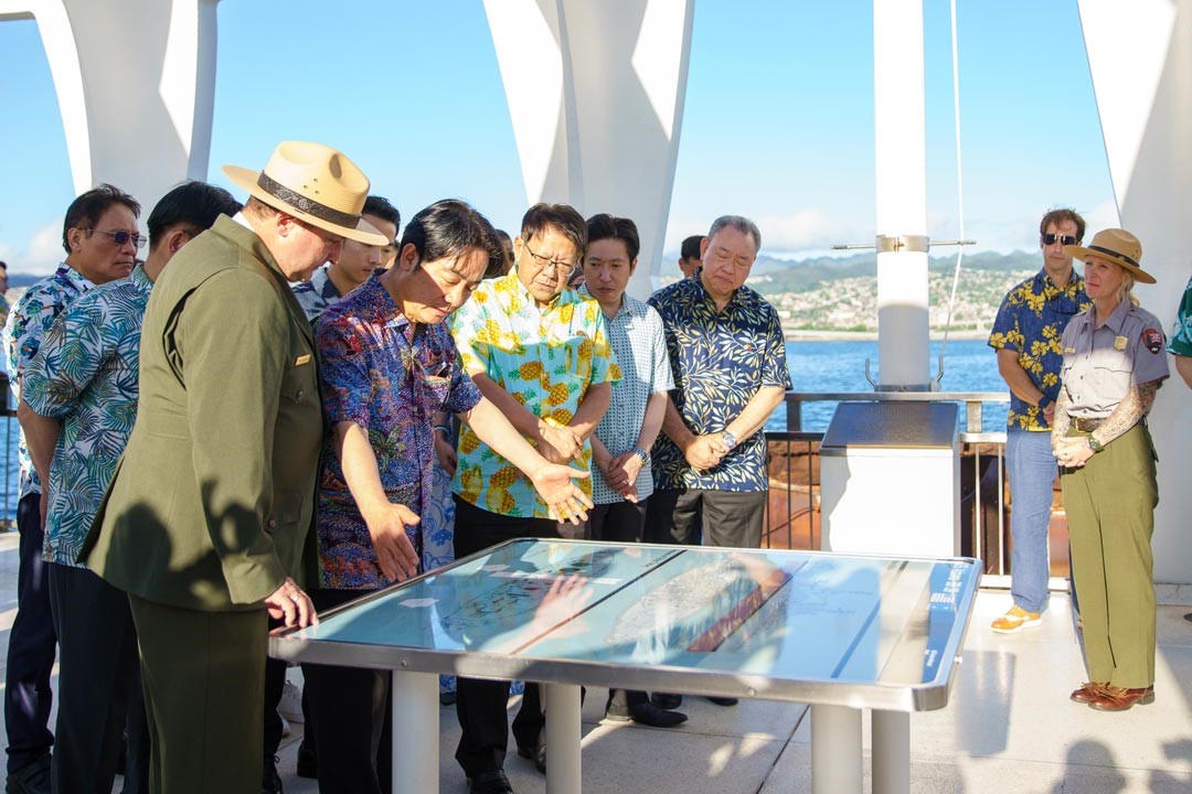 總統賴清德出訪過境夏威夷，前往亞利桑那號戰艦紀念館參訪。