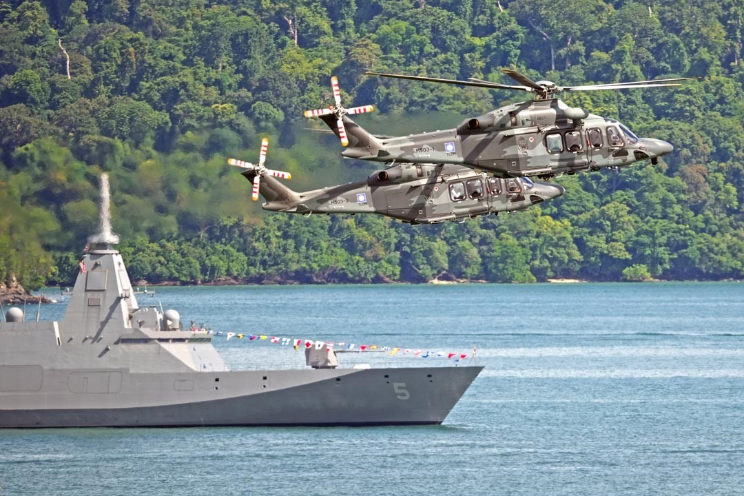 蘭卡威國際海事航空展，實施多場海空聯合反恐操演。