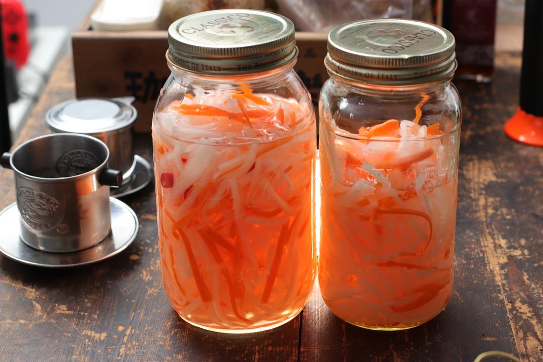 蘿蔔泡菜滋味酸酸甜甜，相當開胃。