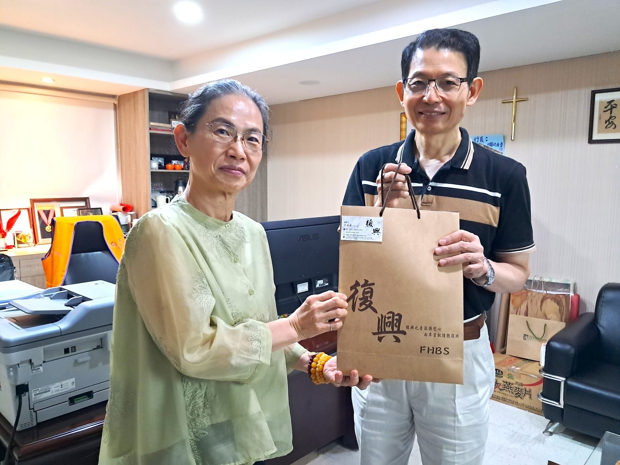 《微光提燈者》|第4站:#社團法人中華安得烈慈善協會 - 復興廣播電台